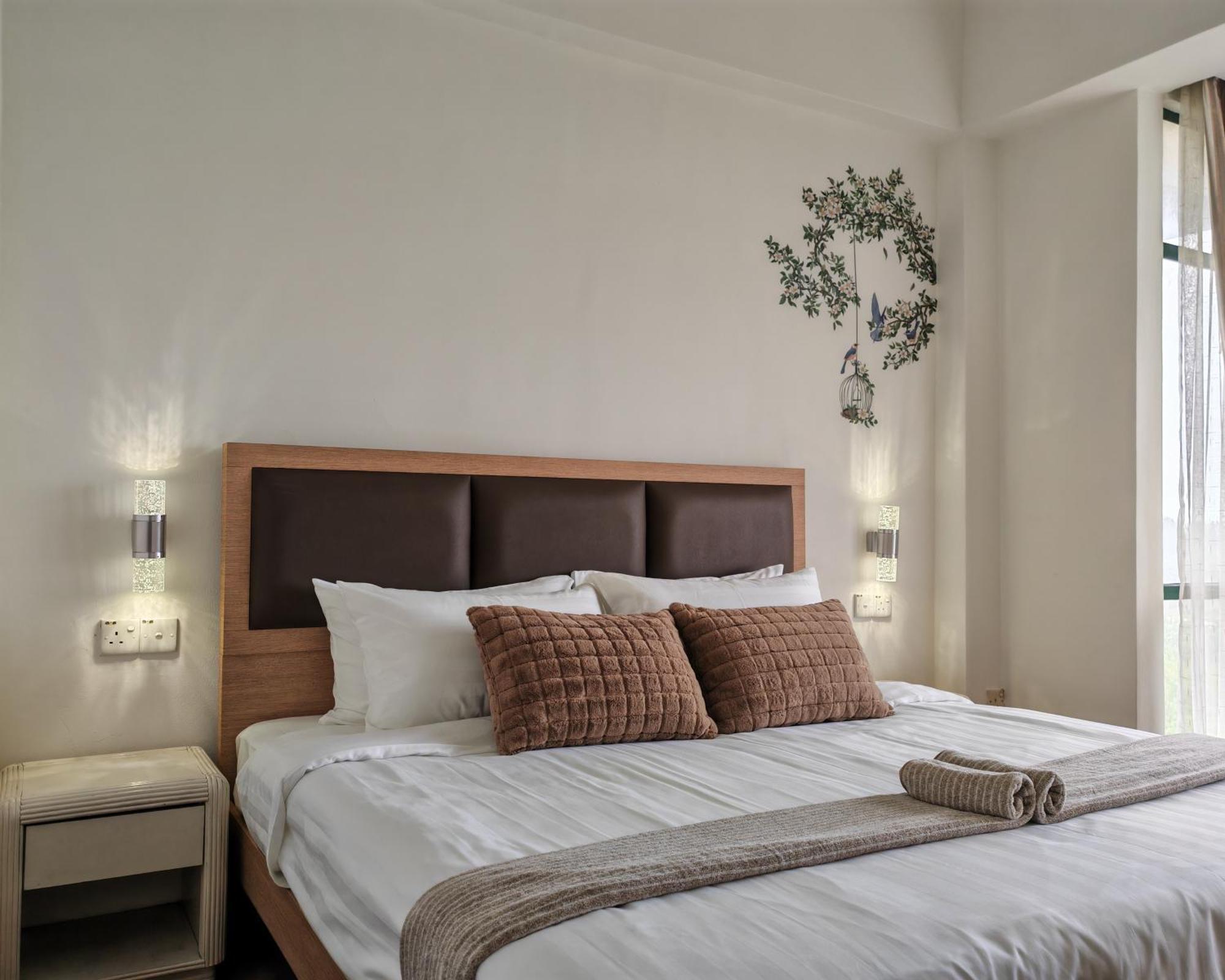 Urban Oasis Retreat